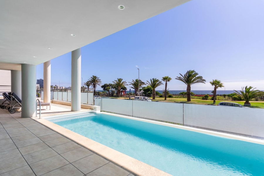 2 Bedroom Property for Sale in Mouille Point Western Cape